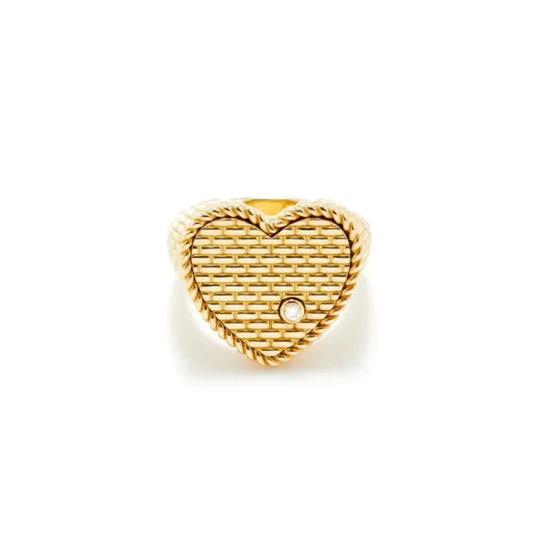 Yvonne Léon Heart Signet Ring