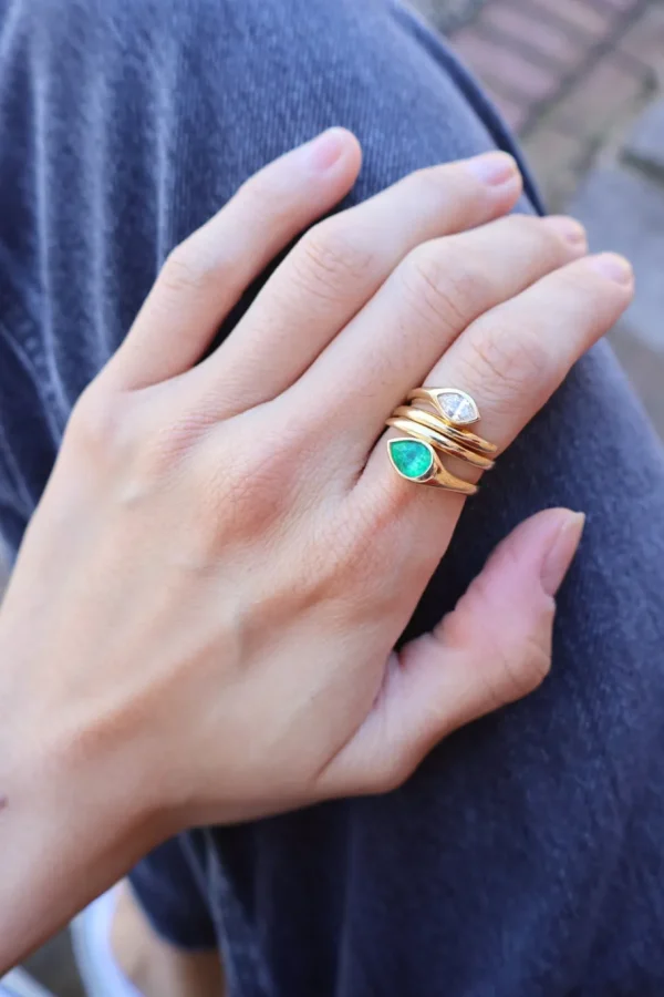 Tiny Gods Jardin Emerald Snake Ring